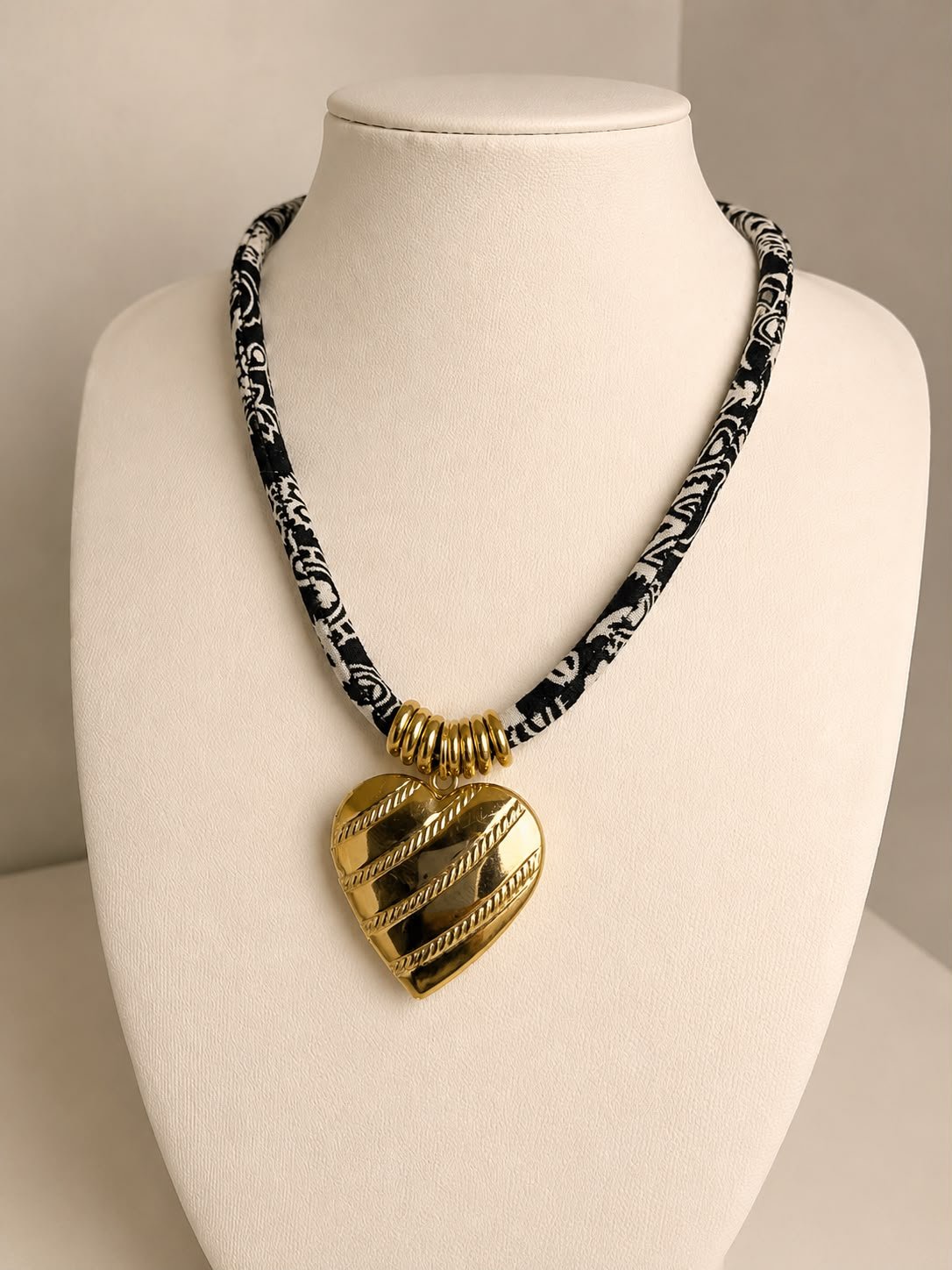 Collar Talia